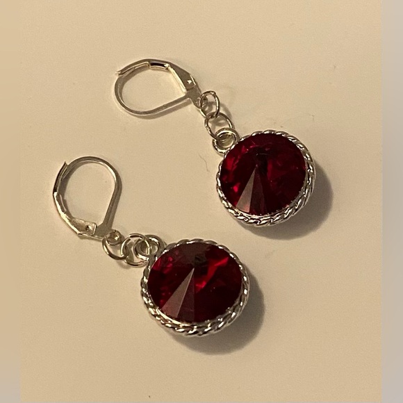 Swarovski Crystal Rivoli earrings SCR-5 NEW - Picture 2 of 4